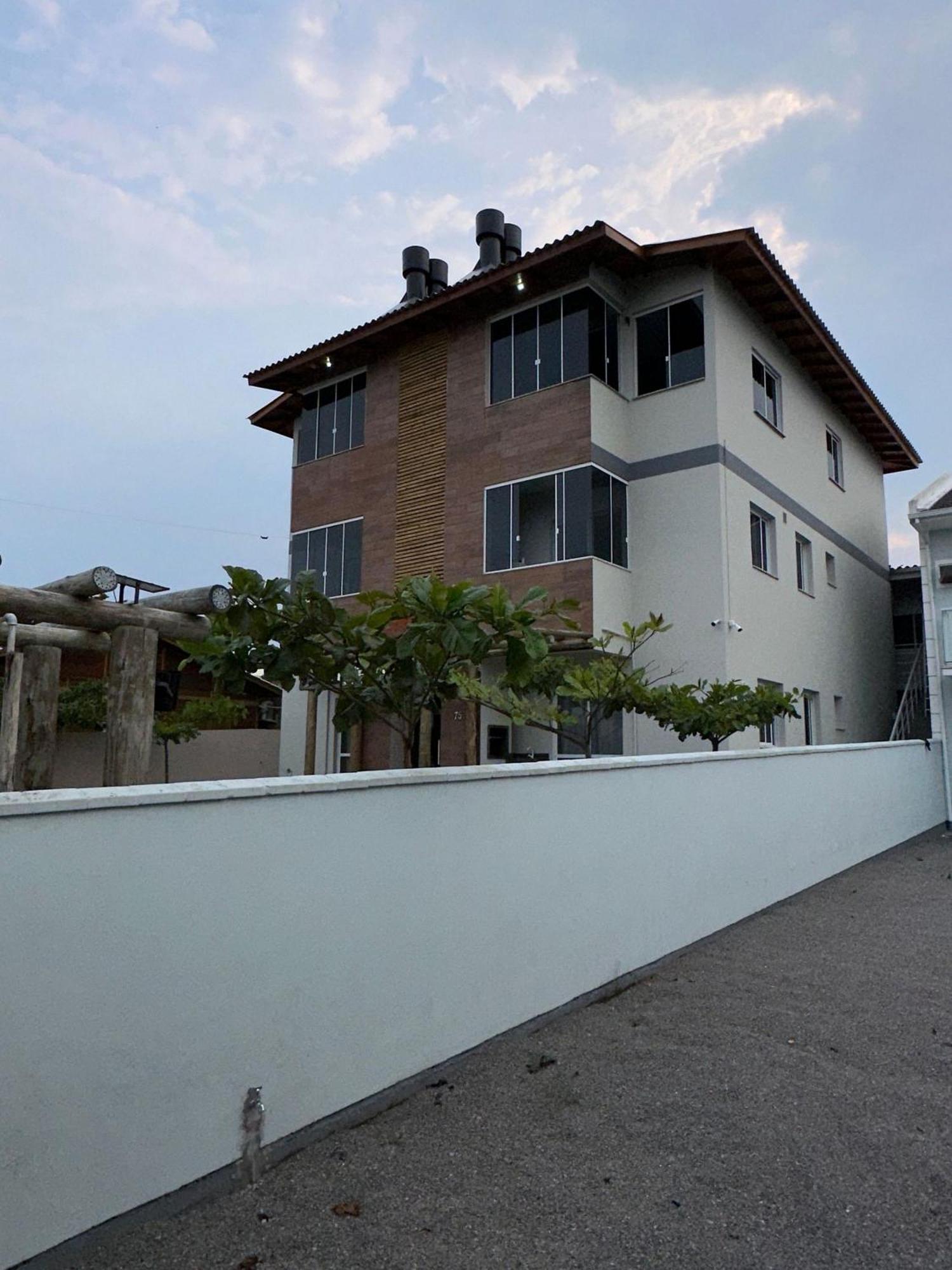 Residencial Wrubleski Sc Pinheira Extérieur photo